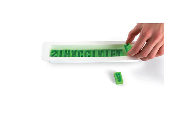 Bokstav matte A-Z 0-9 m.m Str. bokstav: 17 x 30 x H5mm 