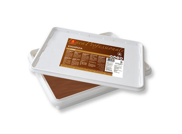 Gianduja 32% sjokolade blokk - 4 x 2,5kg Rik hasselnøtt aroma og smak 